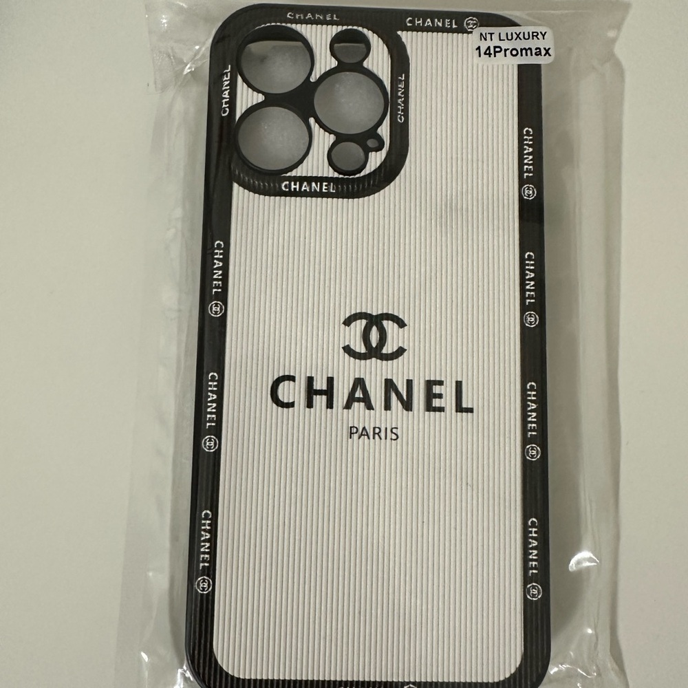 Black and White Phone Case for iPhone 14 Pro Max
